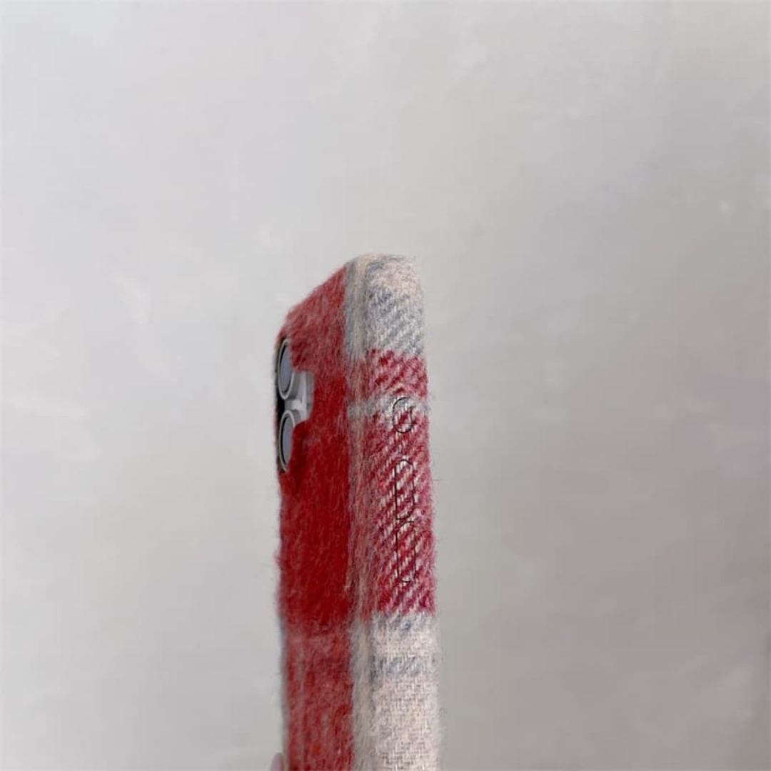 Retro Plaid Soft Fuzzy Warm Ph - Phone Cases For Iphone 16 review and price